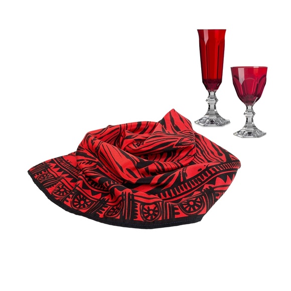 NWT SILKLETTE Impassioned Borderline 100% Fine Silk Kerchief Scarf RED/BLACK - Picture 2 of 4